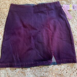 Wild Fable Women's Size 4 Denim Skirt Dark Wash Purple Slit Front Mini Bottom.